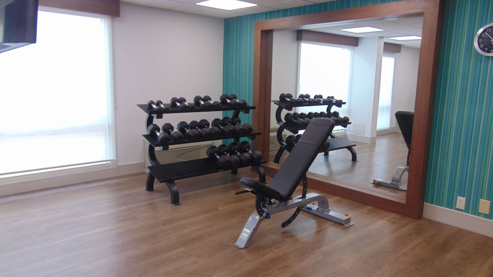 Holiday Inn Express & Suites Wapakoneta by IHG - photo 55