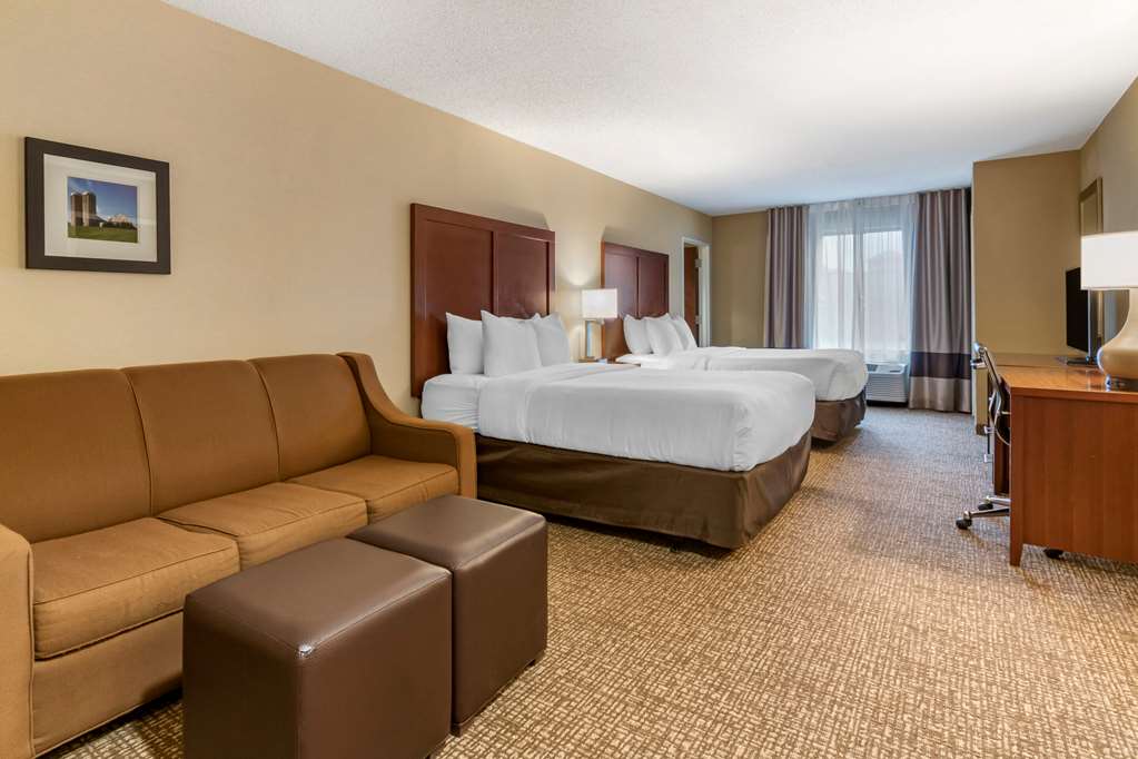 Comfort Inn PA Turnpike 1 81 - photo 12