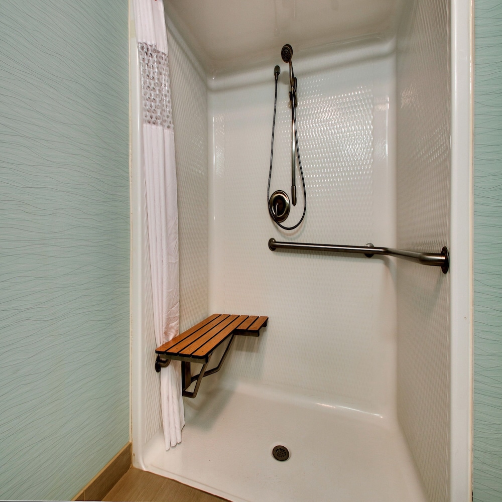 Hampton Inn Shreveport Airport - photo 69