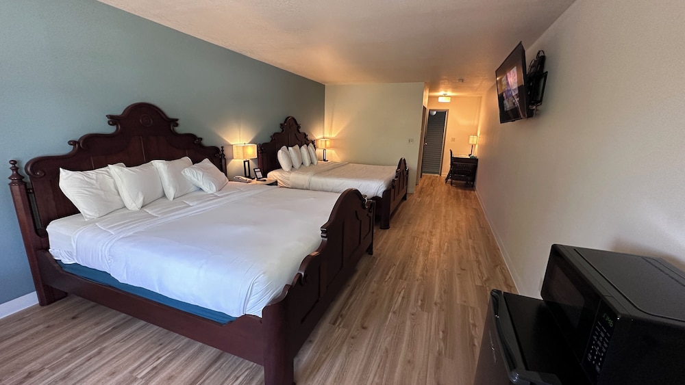 The Shelby Inn - photo 11