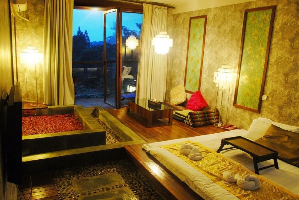 Mount Emei Jadeite Resort - carbon neutral hotel in Leshan