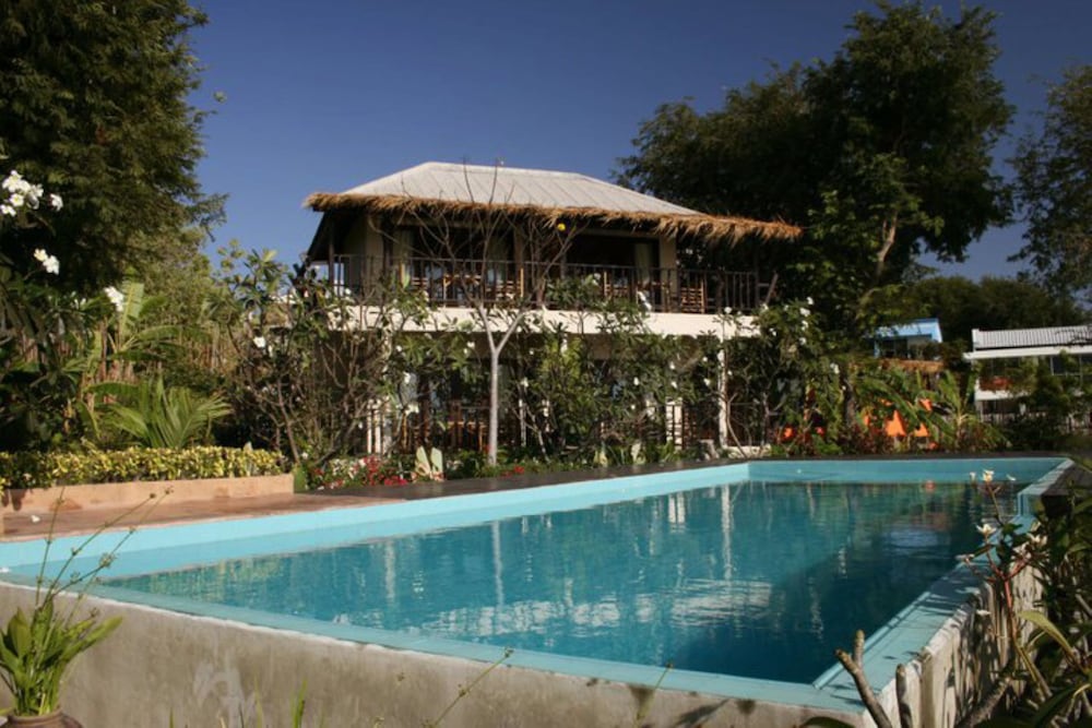 Tamarina Resort Arng Sila pet-friendly hotel Chon Buri