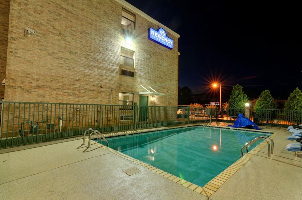 Regency Inn & Suites Biloxi - photo 14