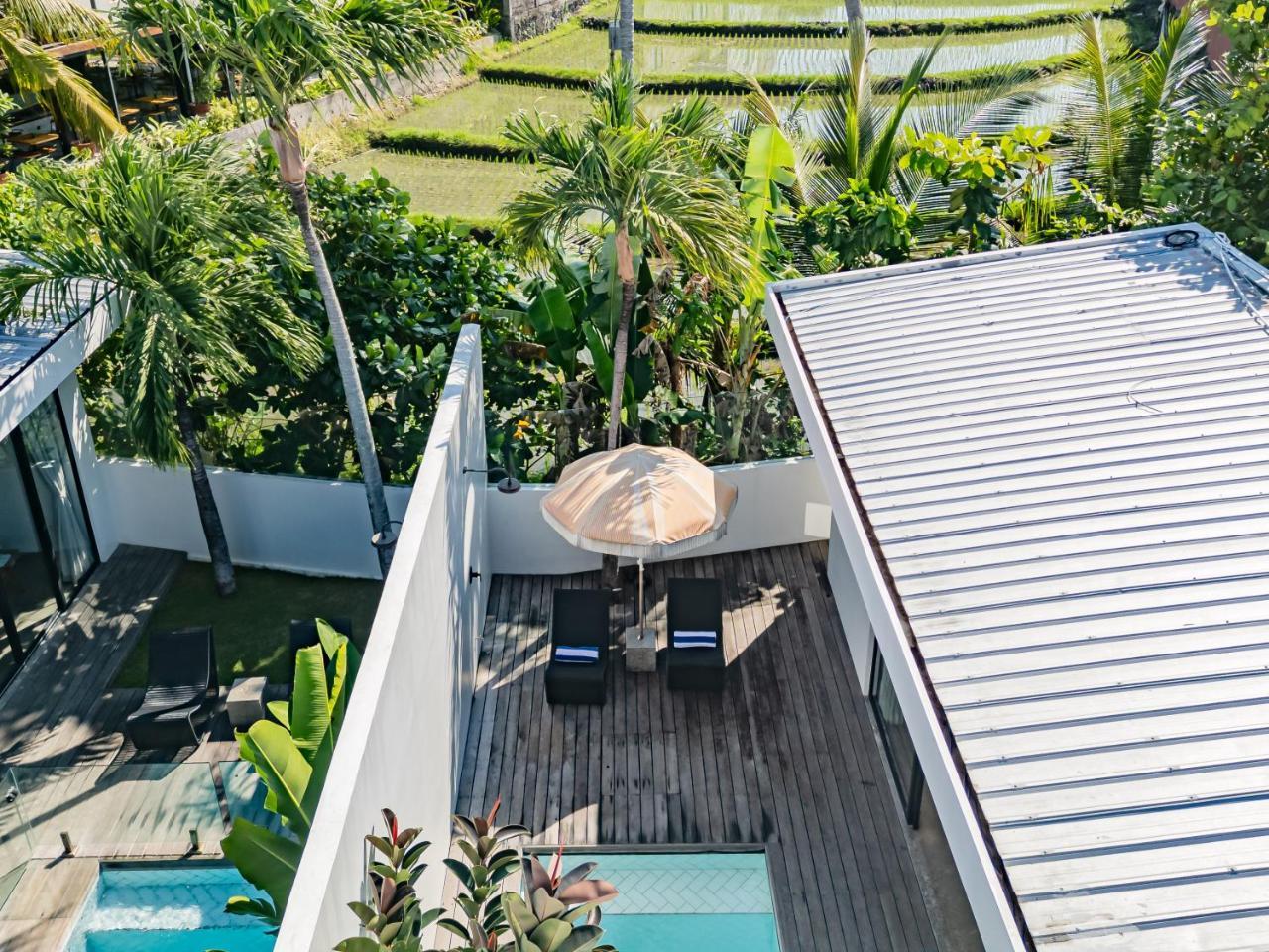 Private 1BR Pool Villa in Canggu Closable Livingroom 5mins Ride to Atlas Beach Club — 4-Star Luxury Hotel in Canggu, Indonesia