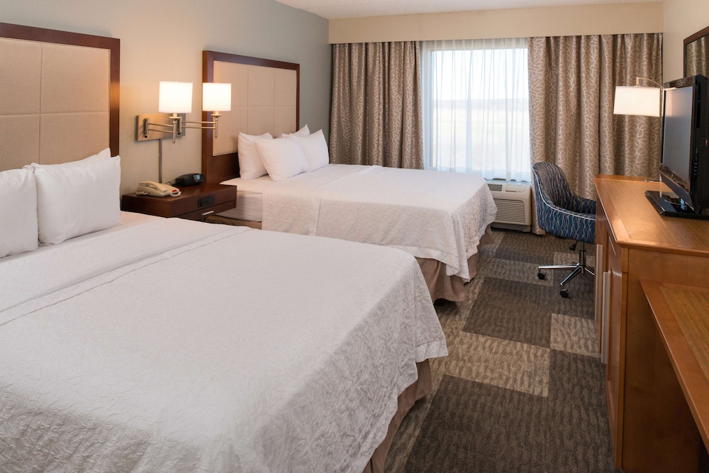 Hampton Inn & Suites Schertz - photo 22
