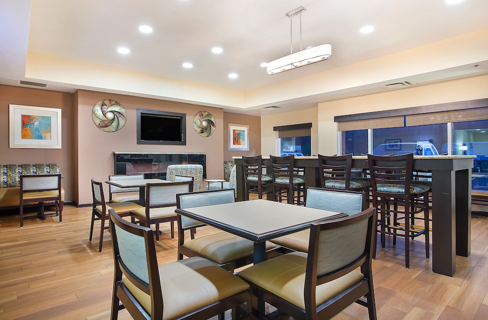 Holiday Inn Express Hotel & Suites Murphy by IHG - photo 23