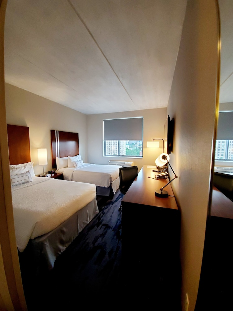 Fairfield Inn & Suites by Marriott New York Brooklyn - photo 17