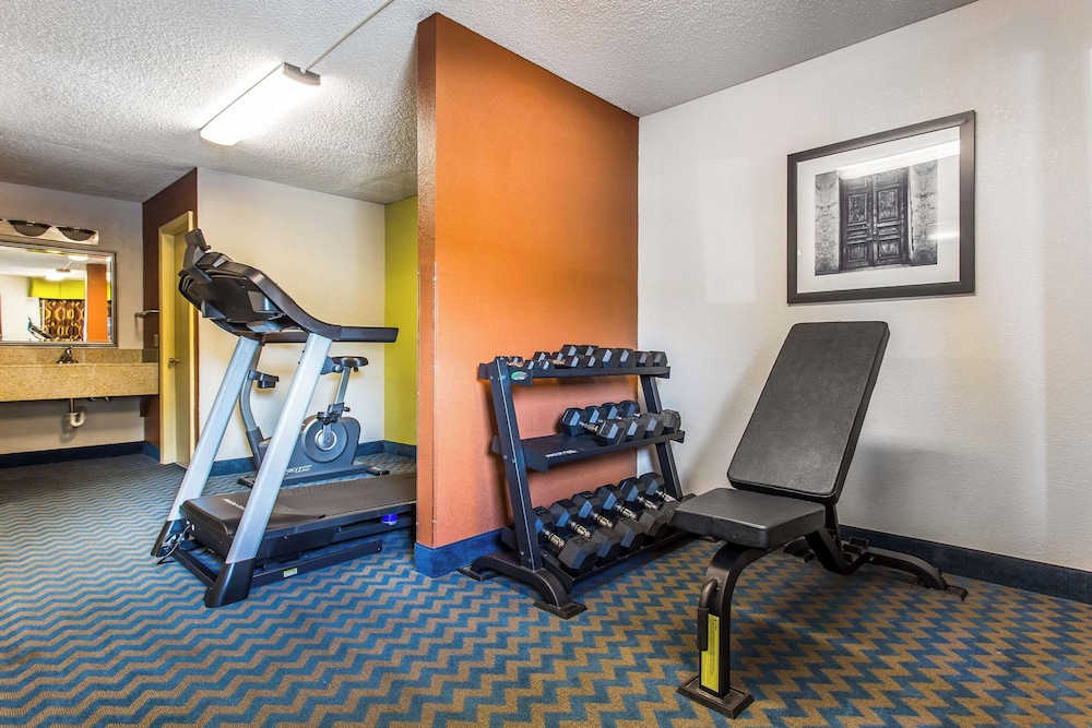 Quality Inn Albemarle - photo 22