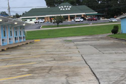 Scottish Inn Clanton - photo 13