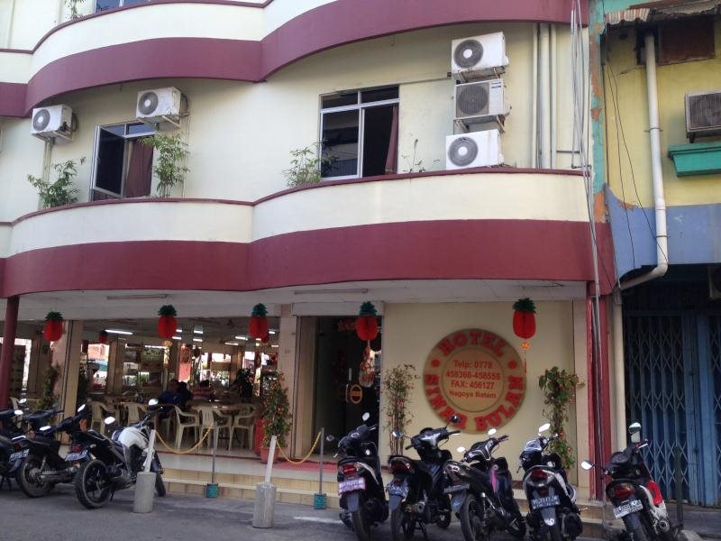 Hotel Sinar Bulan - last minute hotel in Batam