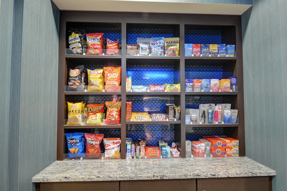 Hampton Inn & Suites Denver Airport Gateway Park - photo 44