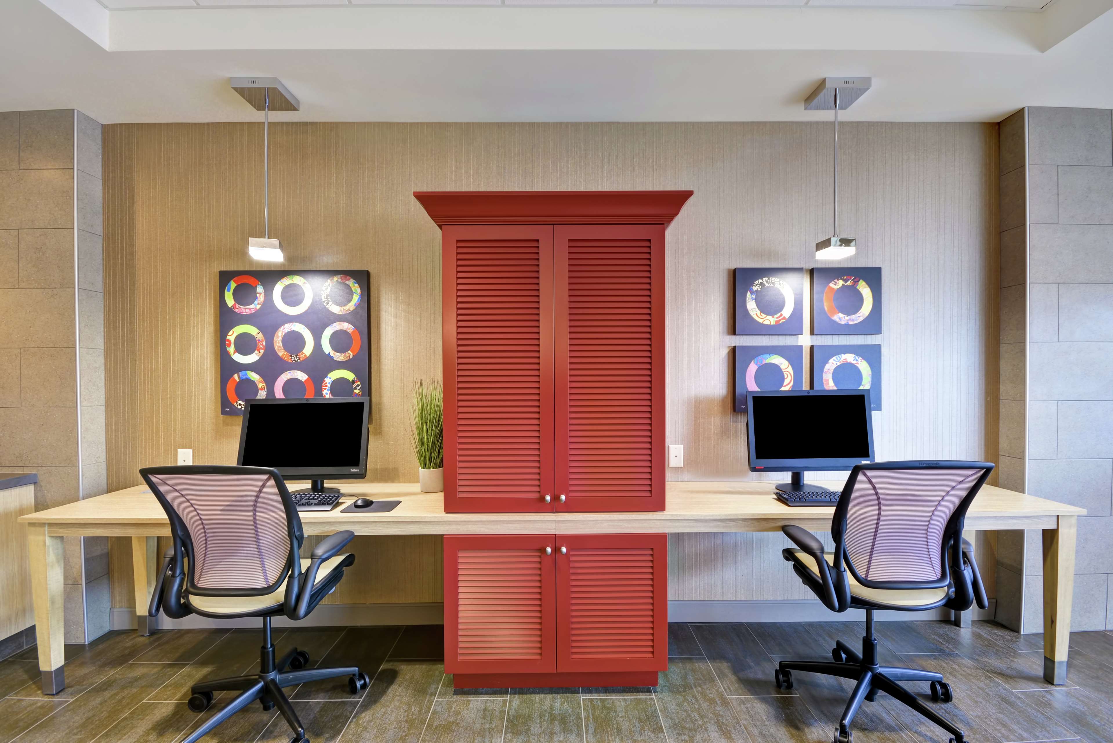 Home2 Suites by Hilton Plymouth MN - photo 2