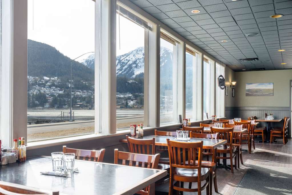 Ramada by Wyndham Juneau - photo 13