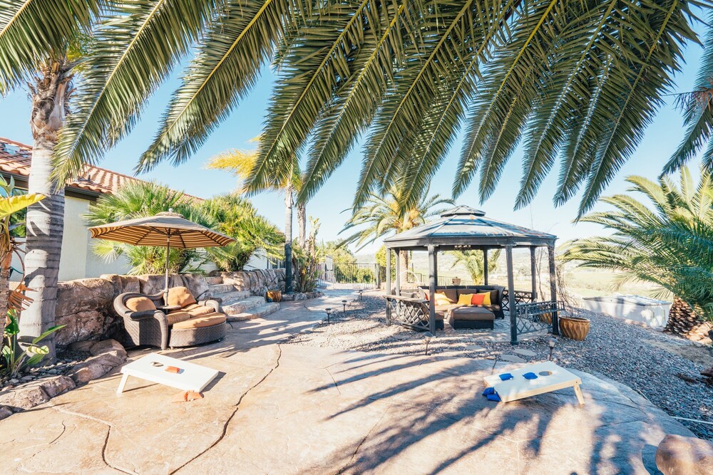 Moana by AvantStay Prvt Oasis w Scenic Views Tiki Bar & Pool w Water Slide - photo 22