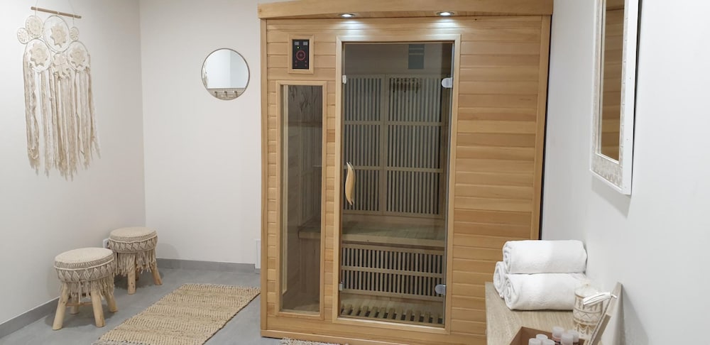 Hotel Althea in Beziers, France