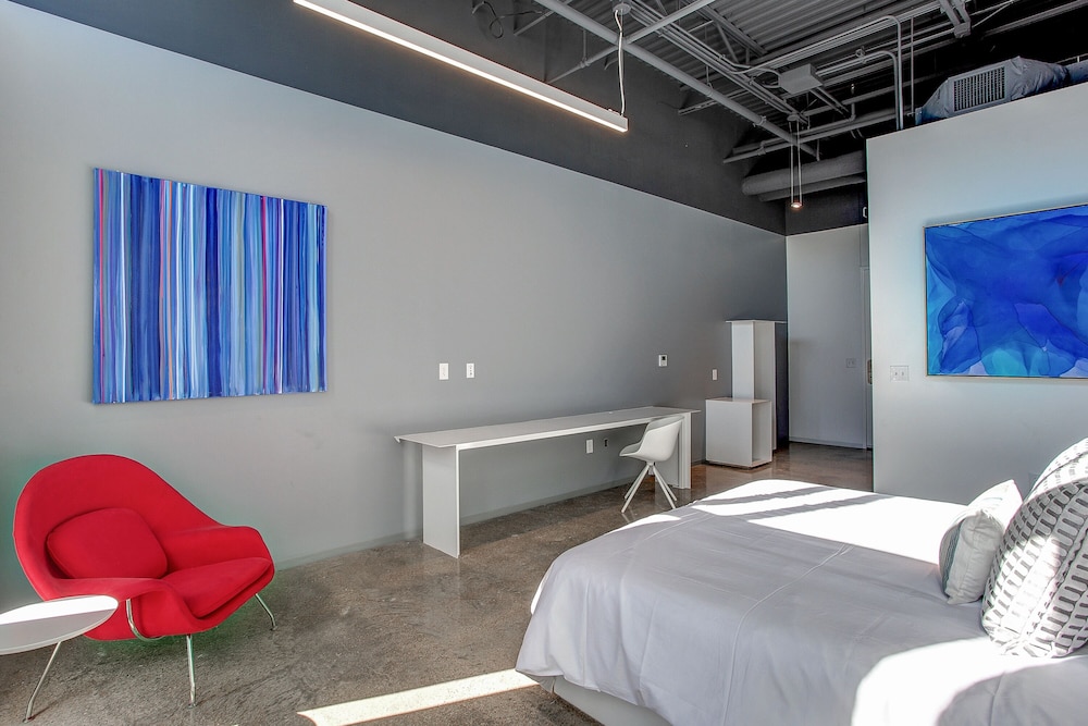 Hotel Revel - photo 7