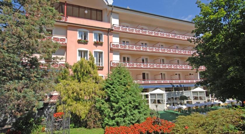 Dermuth Hotels Hotel Sonnengrund in Poertschach Am Woerthersee, Austria