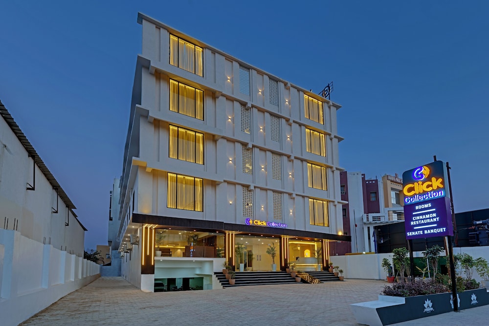 Click Collection Ayodhya - carbon neutral hotel in Ajodhya
