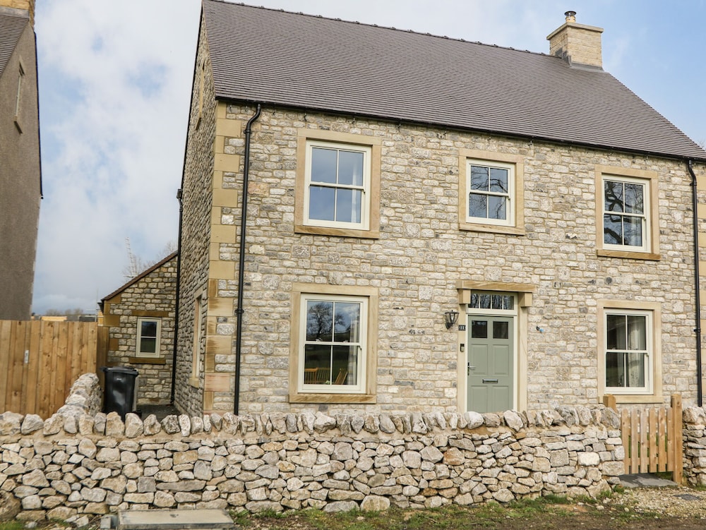 Dove Meadows House — 4-Star Luxury Hotel in Buxton, United Kingdom