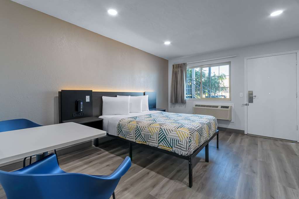Motel 6 Willows CA - photo 23