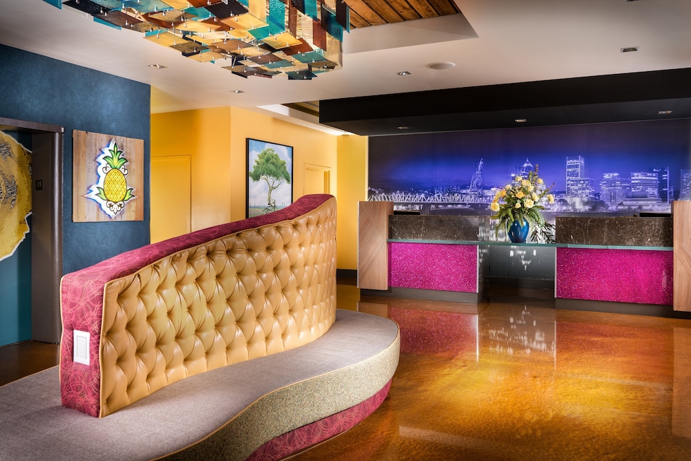 Staypineapple Hotel Rose Downtown Portland - photo 4