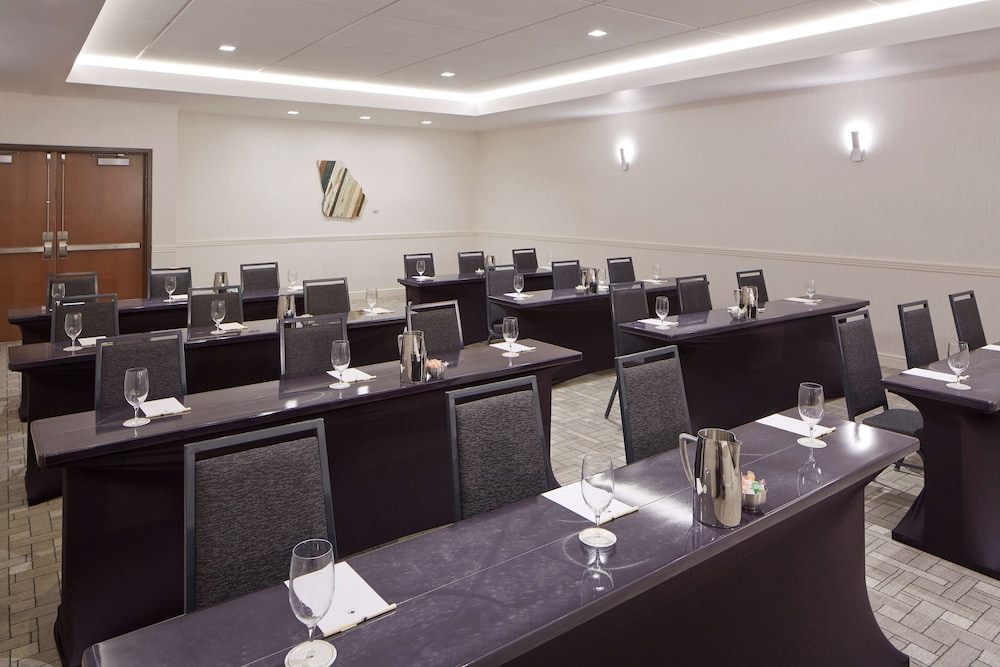 DoubleTree by Hilton Atlanta Perimeter Dunwoody - photo 56