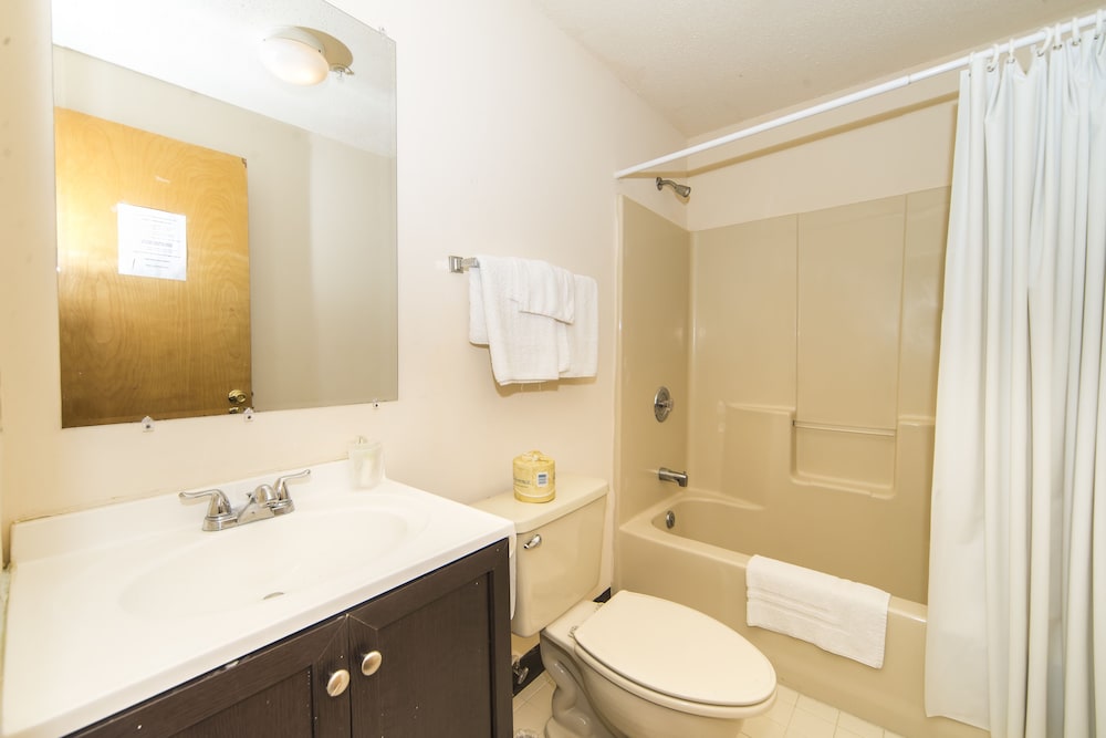 Summer Place Hotel - photo 29