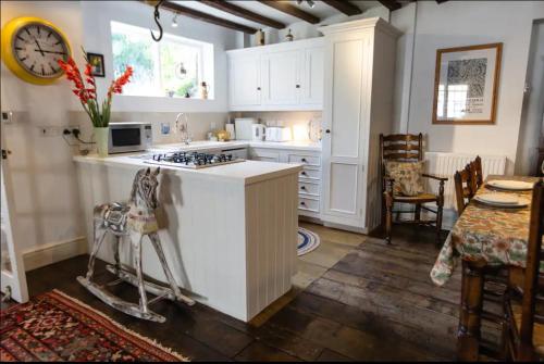 Magical period house in the heart of Ludlow Pass the Keys — 4-Star Luxury Hotel in Ludlow, United Kingdom