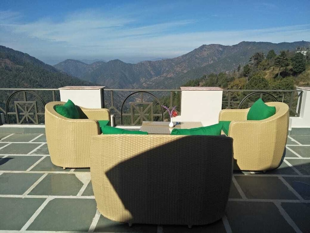 Clarks Exotica Resort Ramgarh Mukteshwar — Ramgarh — photo 4