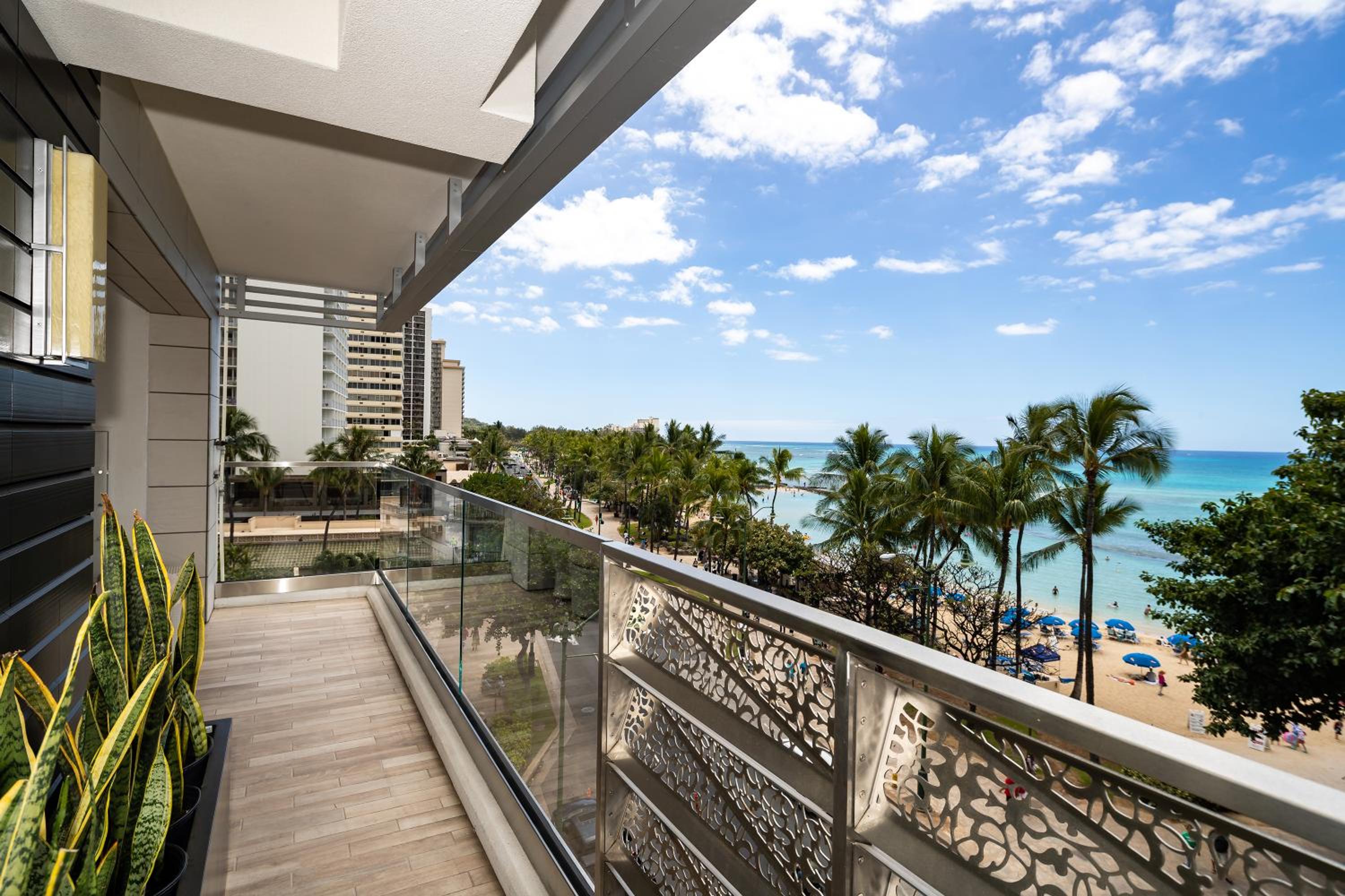 Espacio The Jewel Of Waikiki - photo 114
