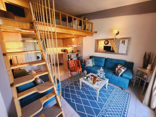 Luxury Loft Apartment Sofia — 4-Star Luxury Hotel in Patra, Greece