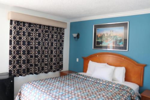 El Dorado Motel - photo 17
