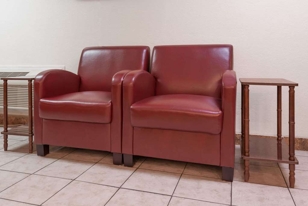 Days Inn by Wyndham Russell - photo 3