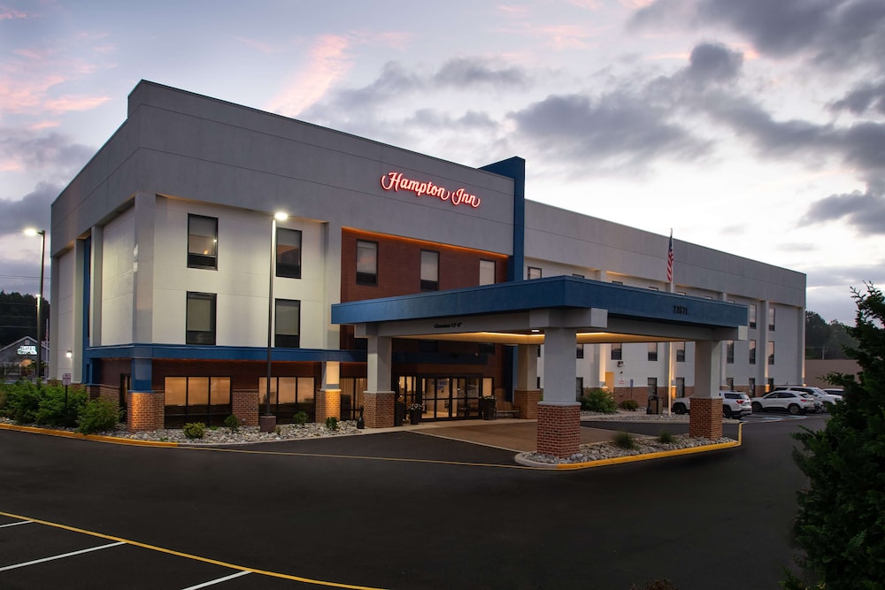 Hampton Inn Seaford - photo 44