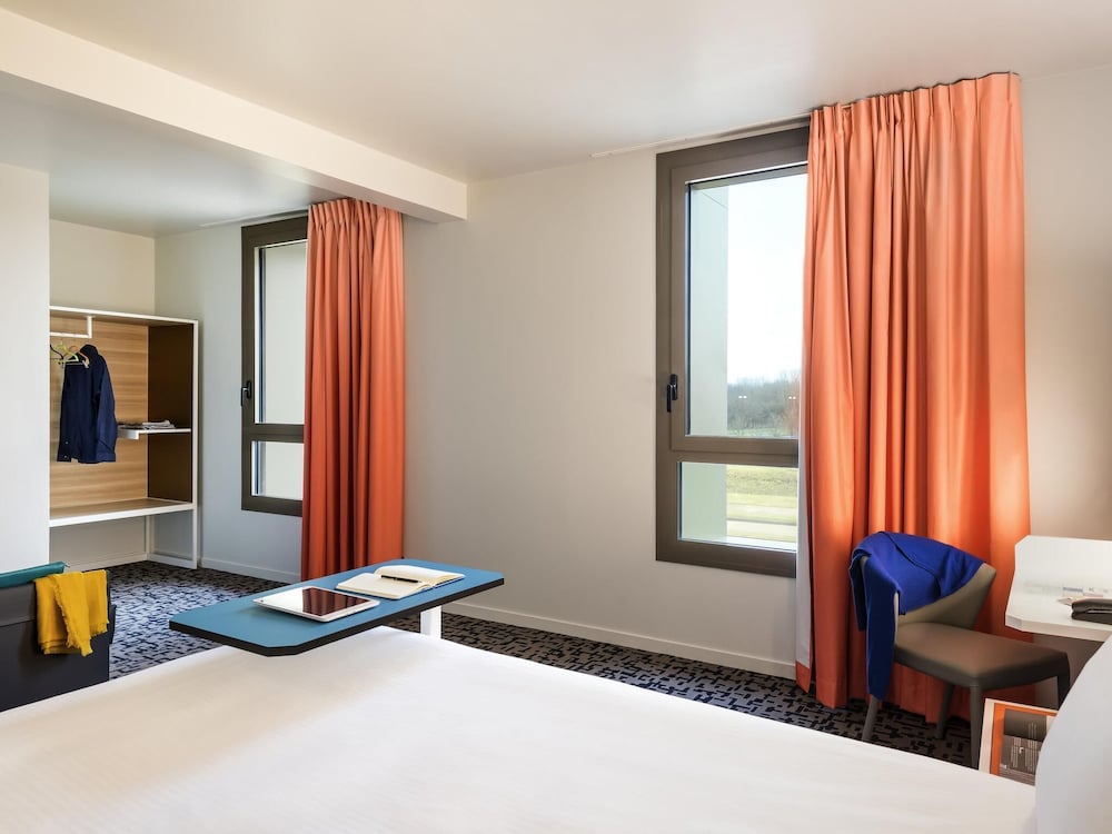 ibis Styles Versailles Guyancourt — Guyancourt — photo 4