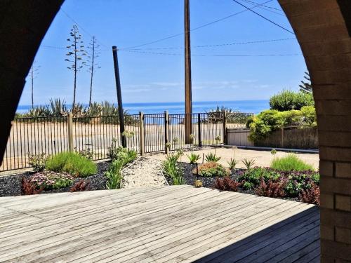 Vic's Place Sellicks Beach C21 SouthCoast Holidays — hotel in Sellicks Beach