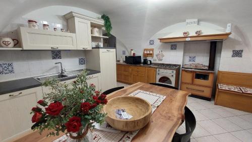 La Fontana di Casa Bernardi terrazzo Wi Fi PetFriendly con Area Cani — 4-Star Luxury Hotel in Baselga Di Pine, Italy