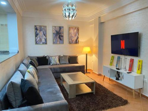 Studio À Proximité De La Gare — 4-Star Luxury Hotel in Marrakesh, Morocco