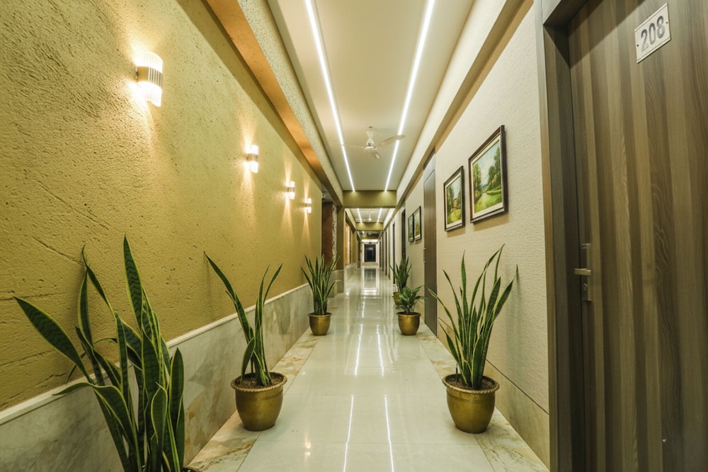 The Thane Club — Thane — photo 2