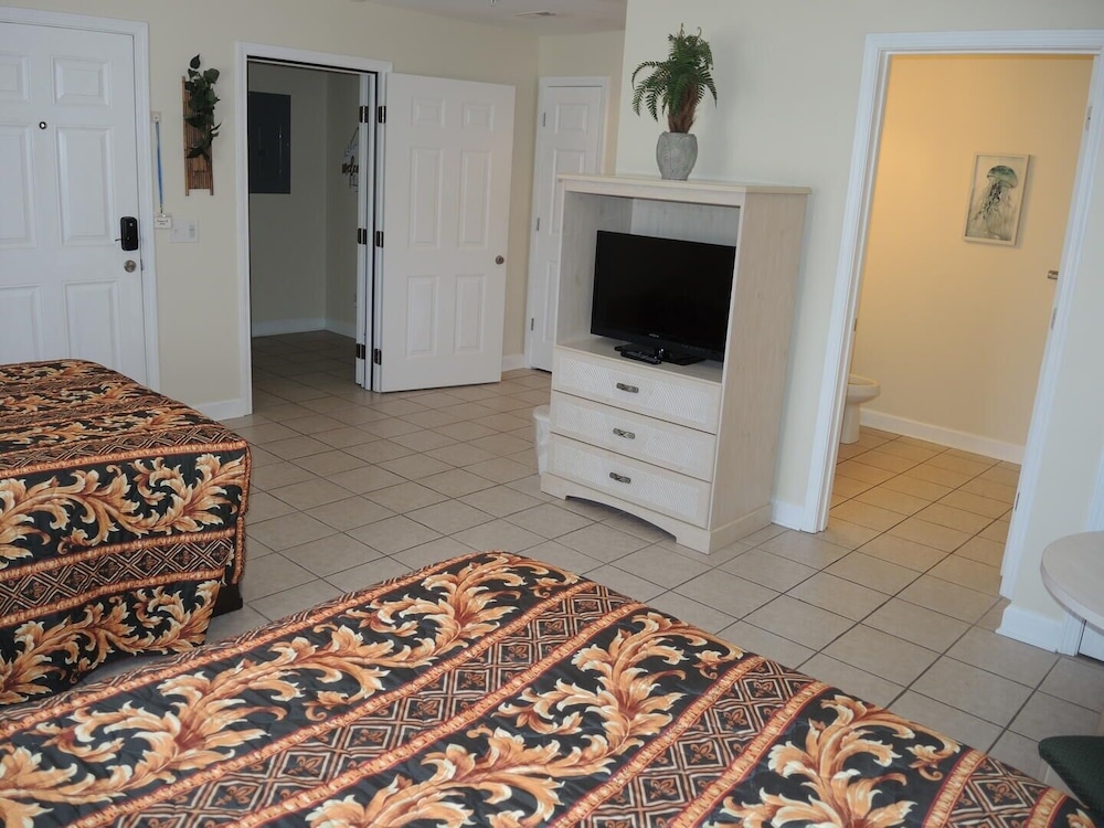 Brunswick Plantation Resort and Golf Villa 2705L in the Heart of NC Seafood Country by RedAwning - photo 4