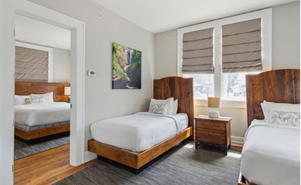 Western Front Hotel - photo 17