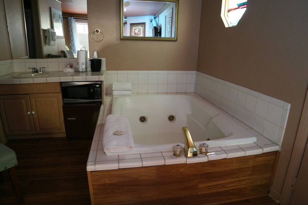 Oak Creek Terrace Resort - photo 72