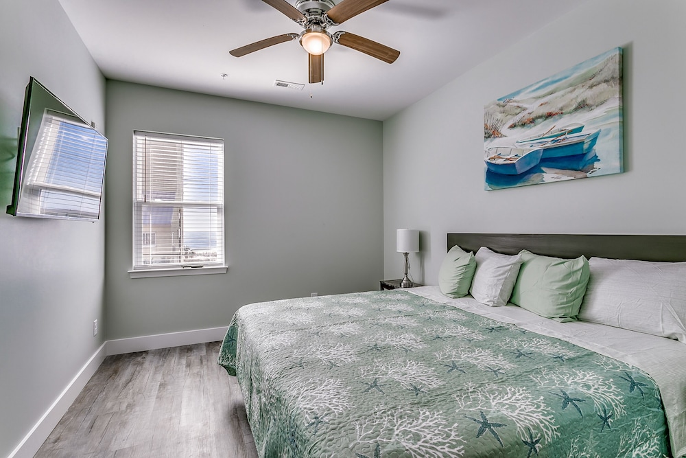 Together Resorts Cherry Grove Resort at 5401 B N Ocean Blvd - photo 6