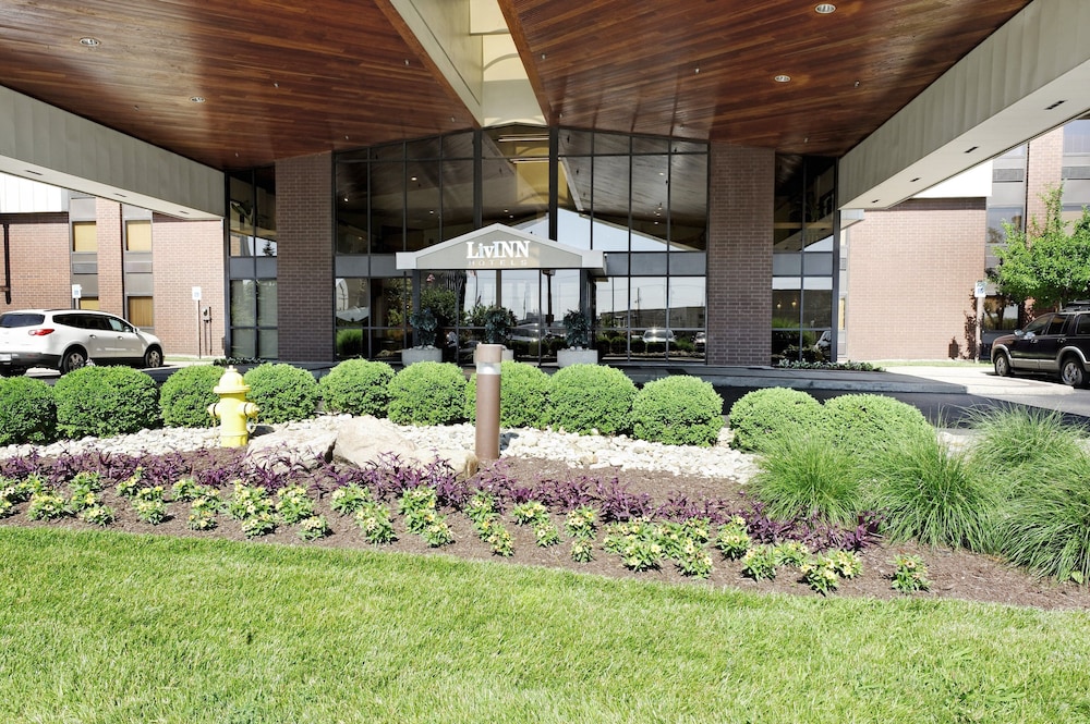 LivINN Hotel Cincinnati Sharonville Convention Center - photo 33