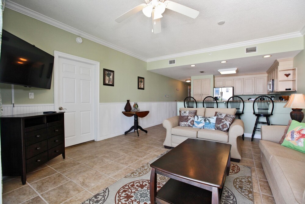 Boardwalk Beach Resort by Panhandle Getaways - photo 36