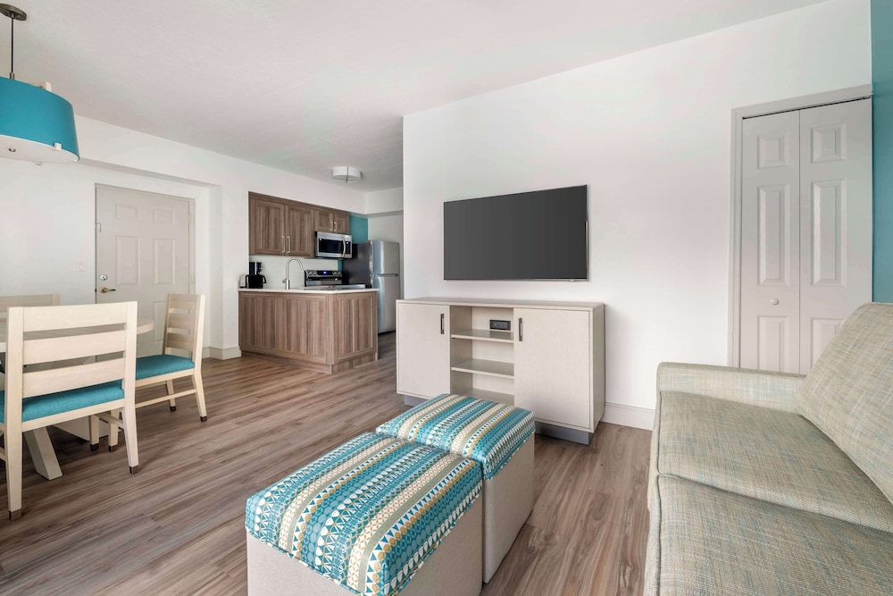 Hilton Vacation Club Aqua Sol Orlando West - photo 36