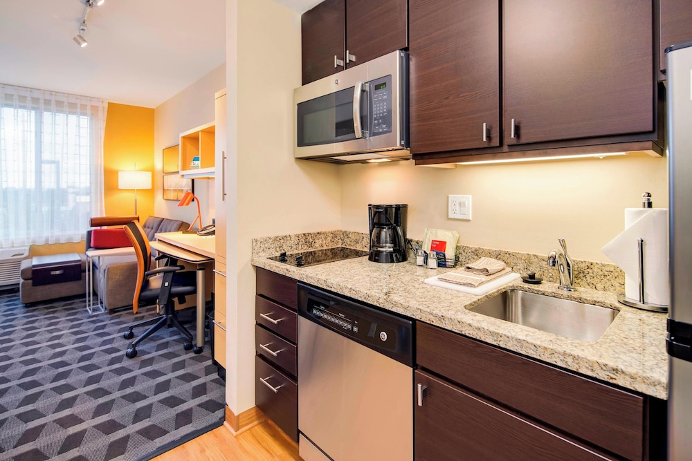 TownePlace Suites by Marriott Bellingham - photo 17