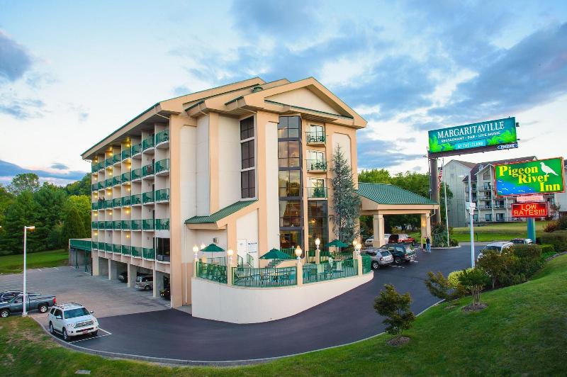 Pigeon River Inn - last minute hotel in Pigeon Forge