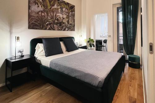 Central Charm Apartment — 4-Star Luxury Hotel in Milan, Italy