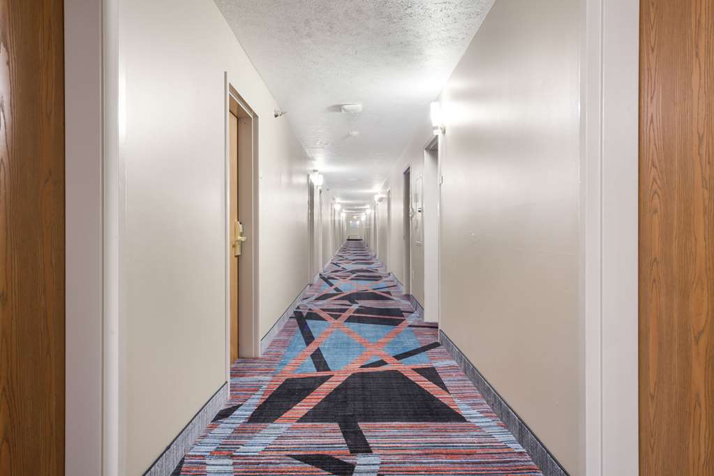 Quality Inn & Suites Omaha Chalco - photo 6